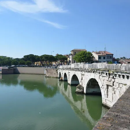 Renovated In Northern Zone Of Riccione, 100 Meters From The Sea Διαμέρισμα