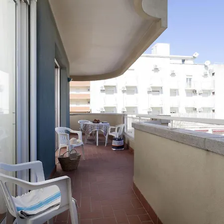 Renovated In Northern Zone Of Riccione, 100 Meters From The Sea *