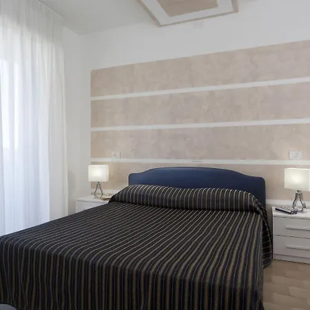 Renovated In Northern Zone Of Riccione, 100 Meters From The Sea Apartment