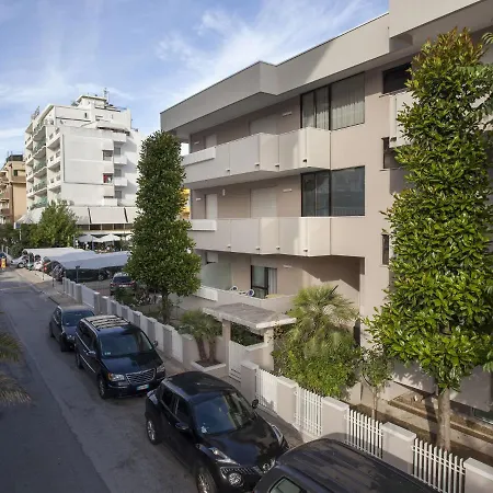 Apartment Renovated In Northern Zone Of Riccione, 100 Meters From The Sea